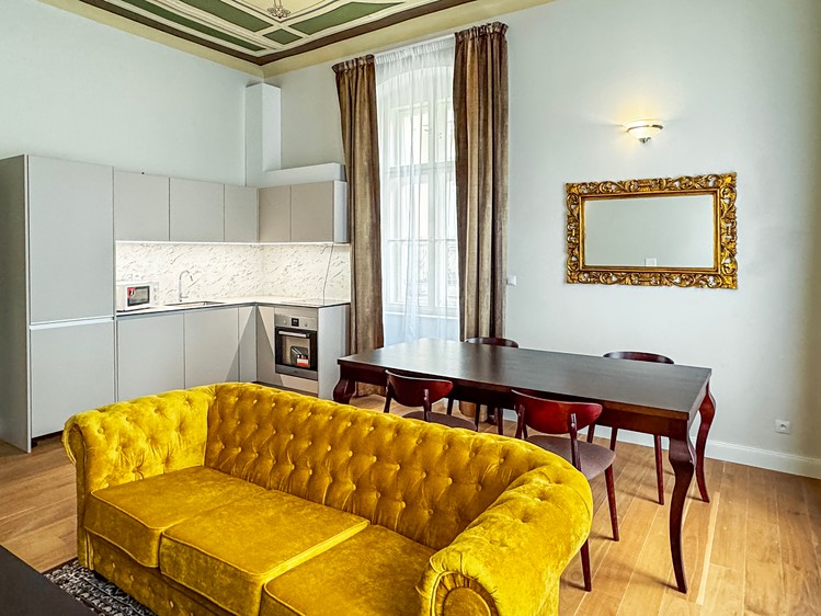 Prodej činžovního domu 1 275 m² - foto 5