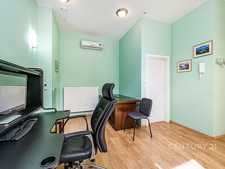 Prodej obchodního prostoru 91 m² - foto 6