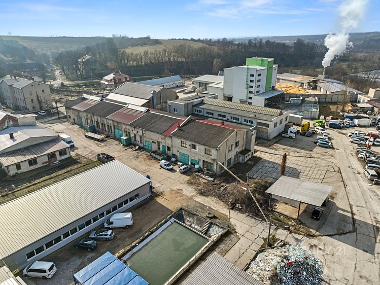 Prodej výrobní haly, prostoru 2 905 m² - foto 2