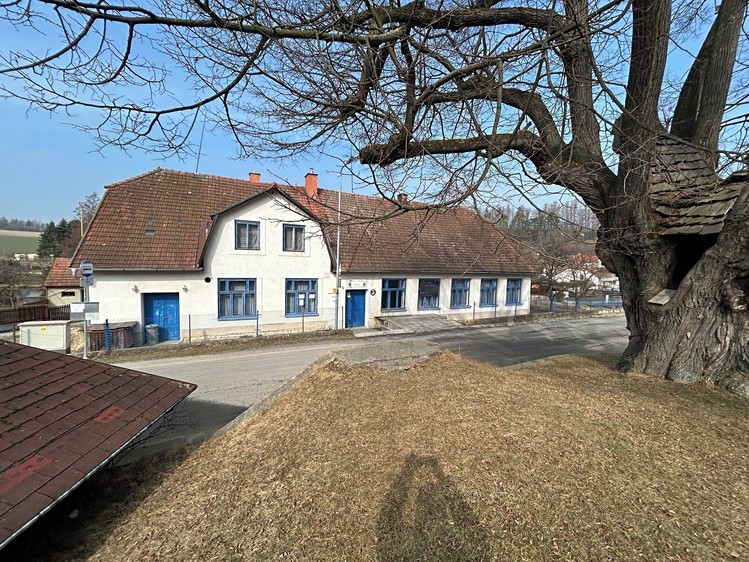 Prodej komerční nemovitosti 495 m² - foto 2