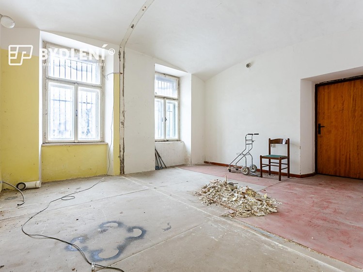 Prodej výrobní haly, prostoru 670 m² - foto 3