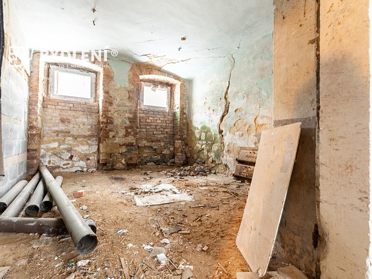 Prodej výrobní haly, prostoru 670 m² - foto 5