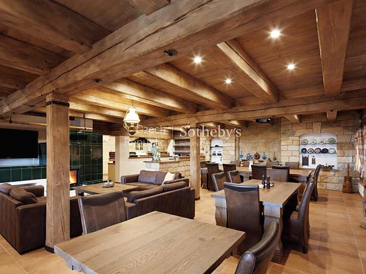 Prodej ubytovacího zařízení 800 m² - foto 2