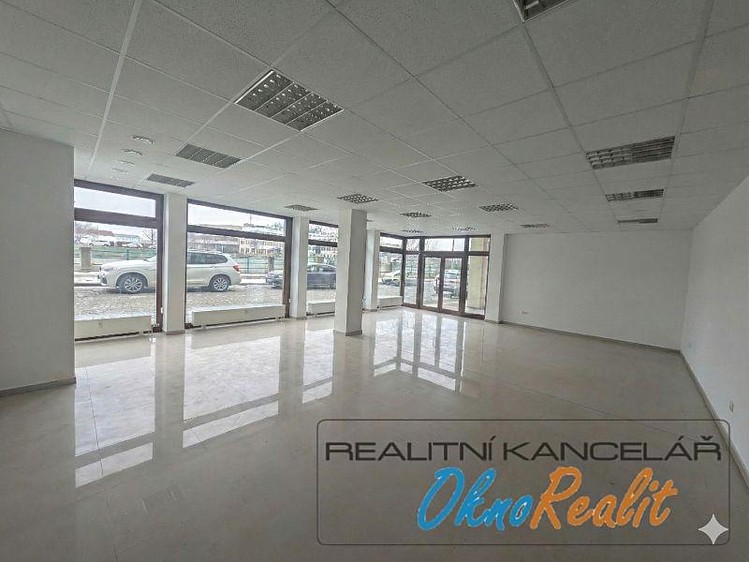 Prodej obchodního prostoru 93 m² - foto 3