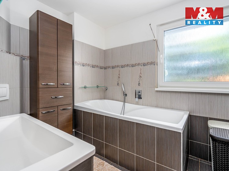 Prodej kanceláře 250 m² - foto 7