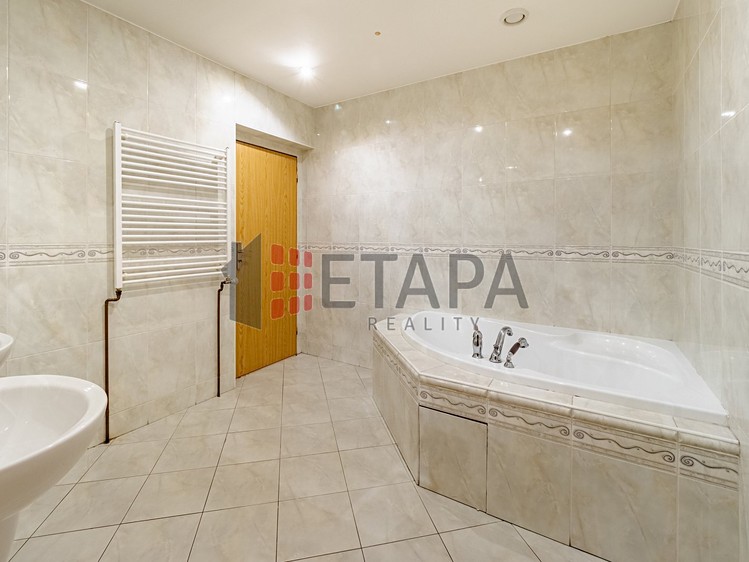 Prodej ubytovacího zařízení 382 m² - foto 5