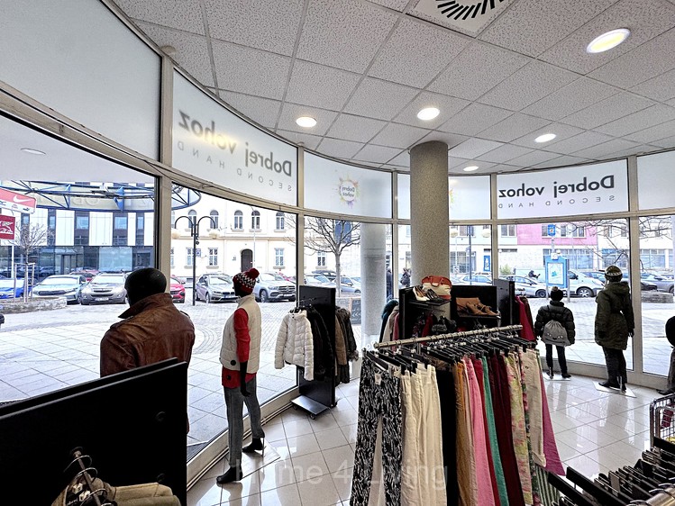 Prodej obchodního prostoru 120 m² - foto 4
