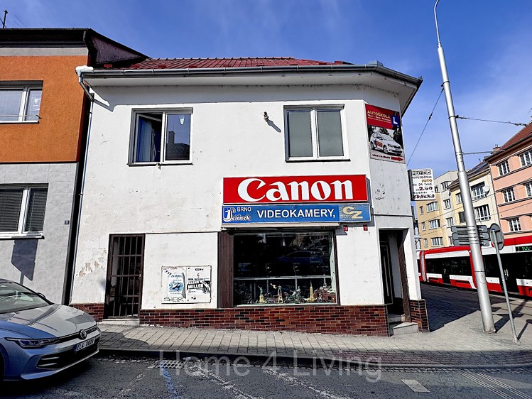 Prodej činžovního domu 210 m² - foto 2
