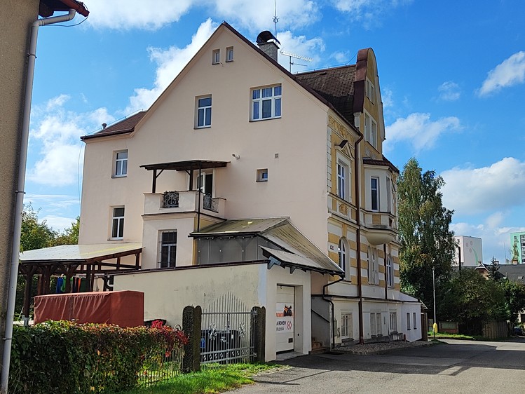 Prodej činžovního domu 664 m² - foto 2