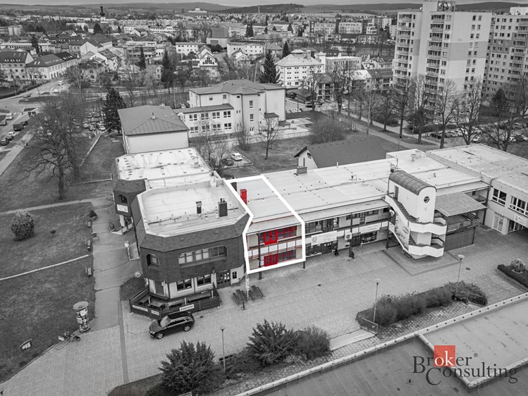 Prodej obchodního prostoru 129 m² - foto 2