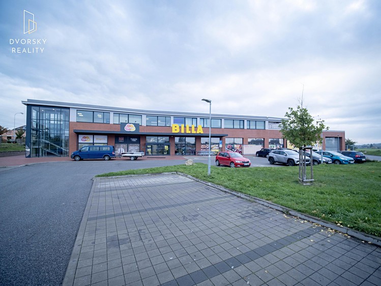 Prodej obchodního prostoru 4 857 m² - foto 1