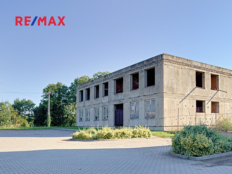 Prodej kanceláře 560 m² - foto 1