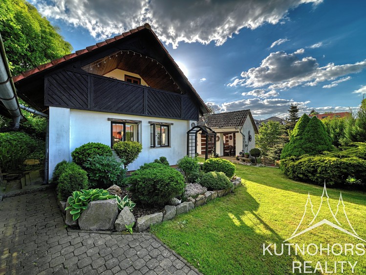 Prodej ubytovacího zařízení 200 m² - foto 1