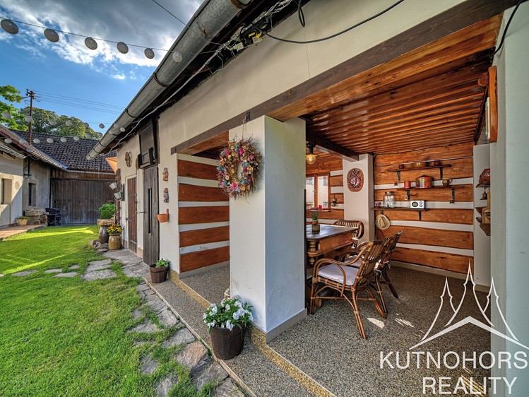 Prodej ubytovacího zařízení 200 m² - foto 2
