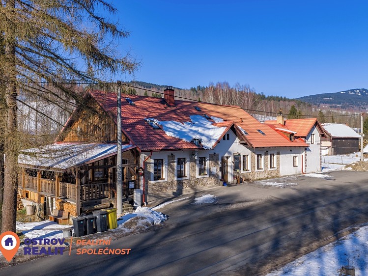 Prodej ubytovacího zařízení 679 m² - foto 1