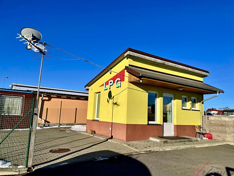 Prodej komerční nemovitosti 994 m² - foto 3