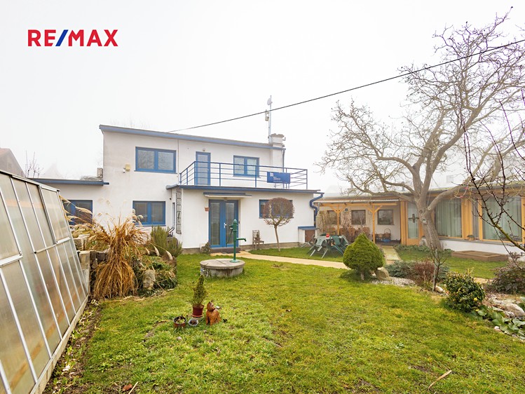 Pronájem kanceláře 137 m² - foto 4