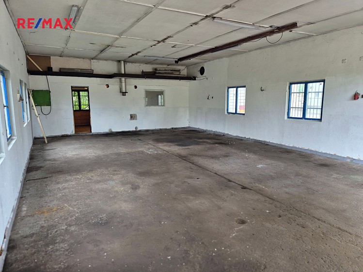 Pronájem komerční nemovitosti 80 m² - foto 4