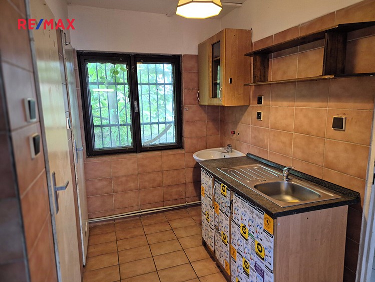 Pronájem komerční nemovitosti 80 m² - foto 5