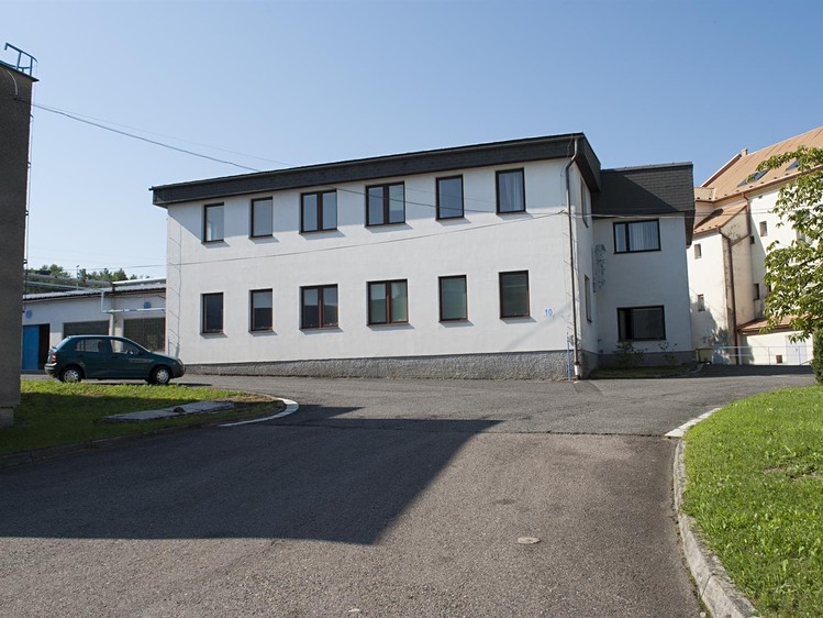 Pronájem výrobní haly, prostoru 67 m² - foto 1