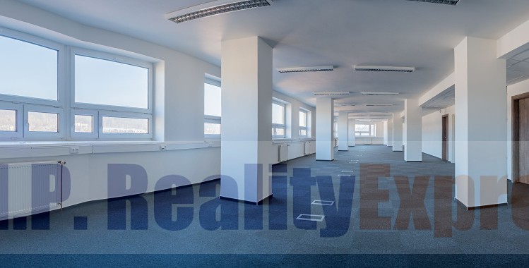 Pronájem kanceláře 600 m² - foto 6