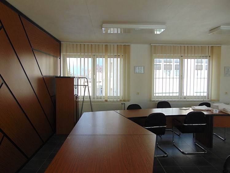 Pronájem kanceláře 54 m² - foto 4