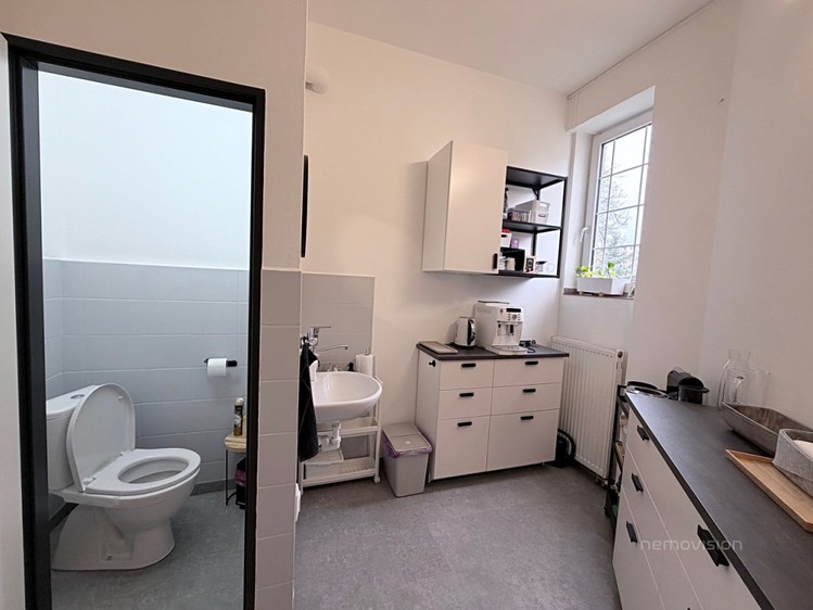 Pronájem kanceláře 71 m² - foto 8