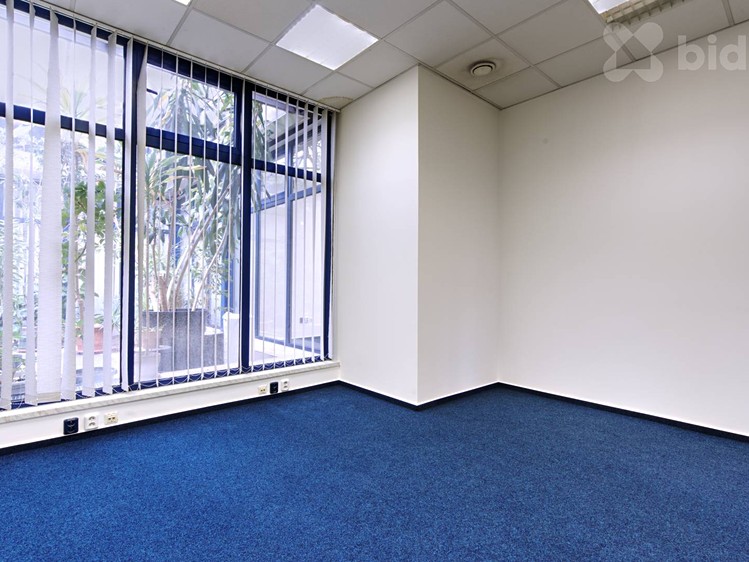 Pronájem kanceláře 30 m² - foto 4