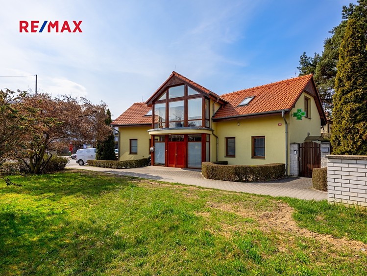 Pronájem obchodního prostoru 120 m² - foto 1