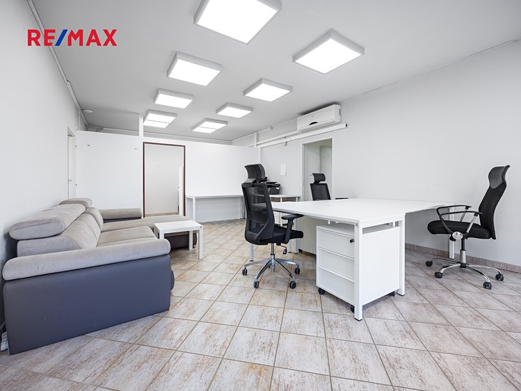 Pronájem obchodního prostoru 120 m² - foto 5