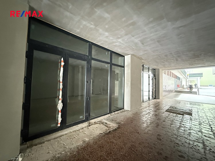 Pronájem obchodního prostoru 150 m² - foto 2