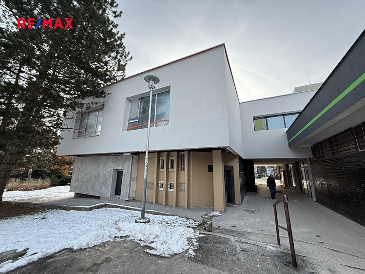 Pronájem ordinace 47 m² - foto 1