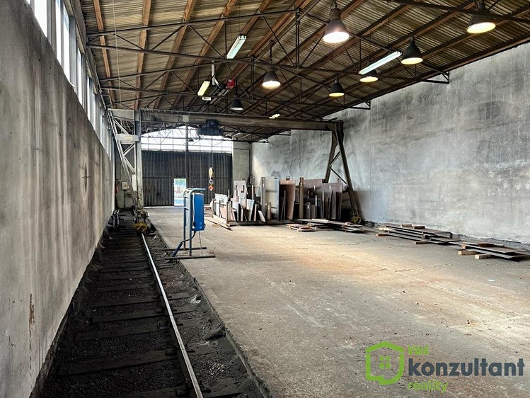 Pronájem výrobní haly, prostoru 333 m² - foto 6
