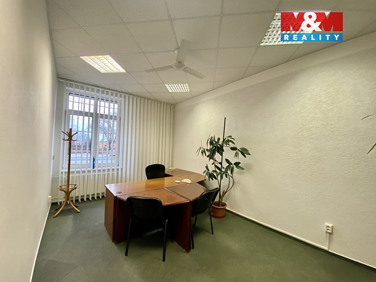 Pronájem kanceláře 19 m² - foto 2