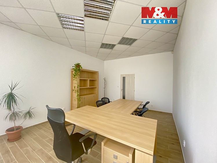 Pronájem kanceláře 22 m² - foto 1