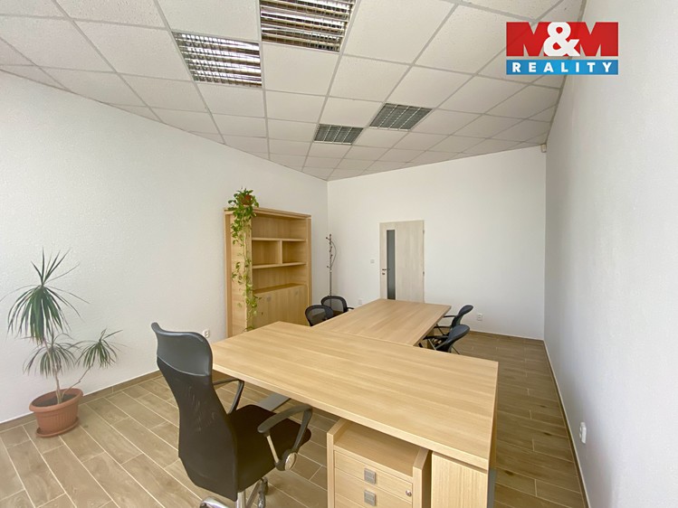 Pronájem kanceláře 22 m² - foto 5