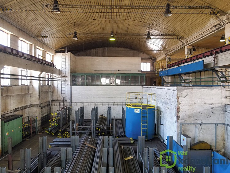 Pronájem výrobní haly, prostoru 3 000 m² - foto 7
