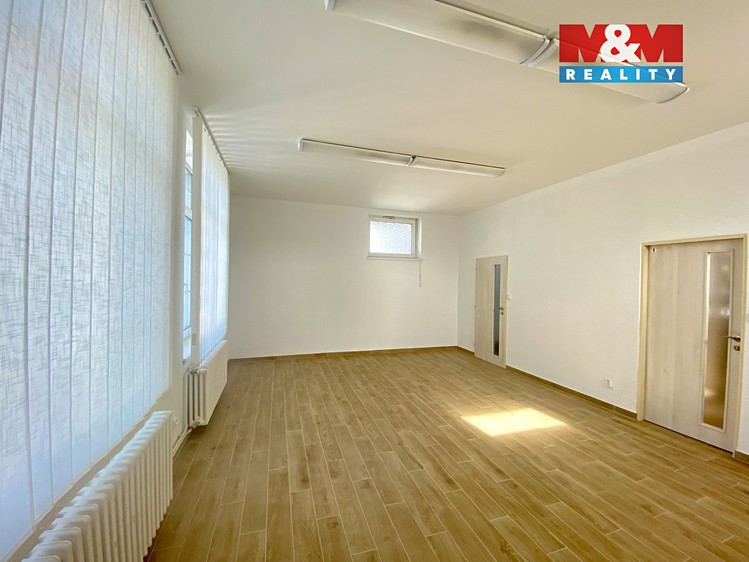 Pronájem kanceláře 43 m² - foto 4
