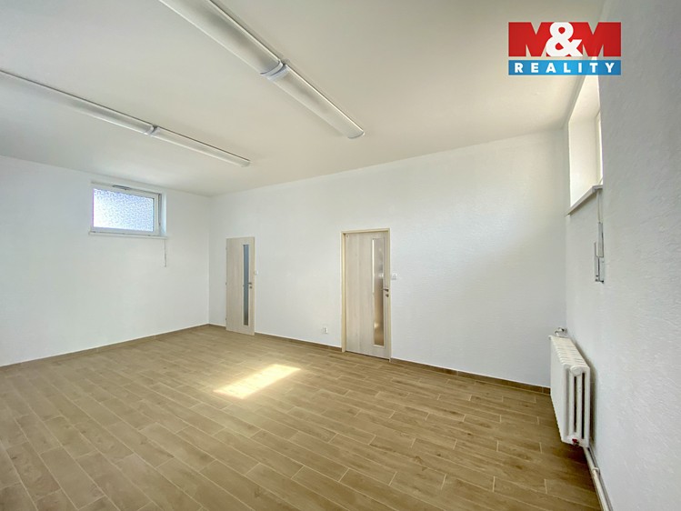 Pronájem kanceláře 43 m² - foto 6