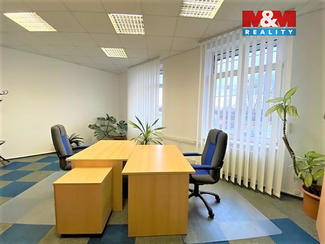 Pronájem kanceláře 24 m² - foto 4