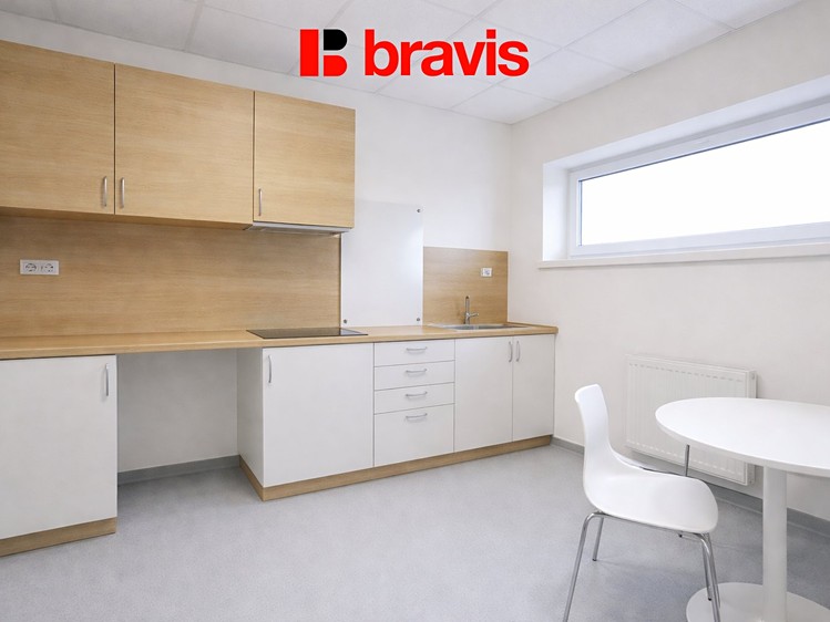 Pronájem obchodního prostoru 107 m² - foto 4