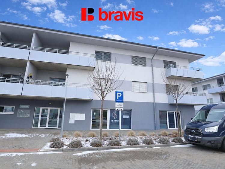 Pronájem obchodního prostoru 107 m² - foto 1