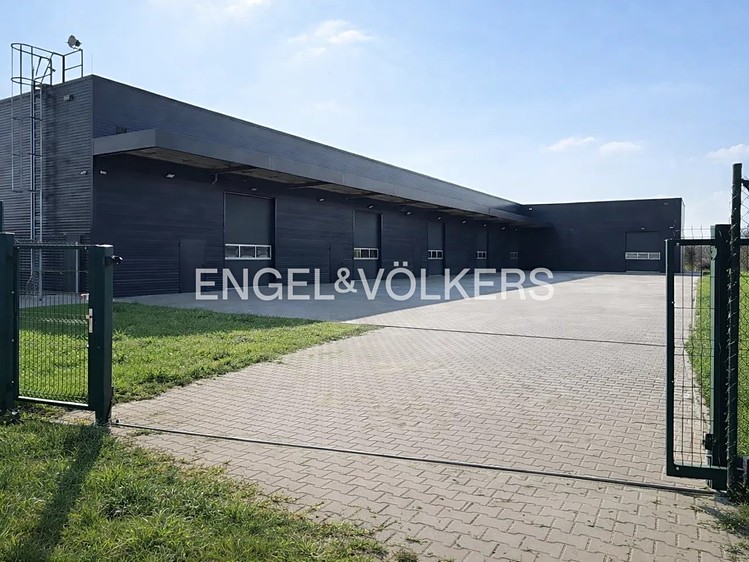 Pronájem skladového prostoru 193 m² - foto 1