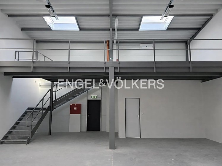 Pronájem skladového prostoru 965 m² - foto 3