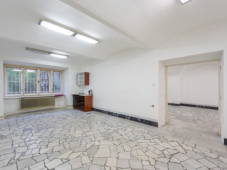 Pronájem obchodního prostoru 130 m² - foto 7