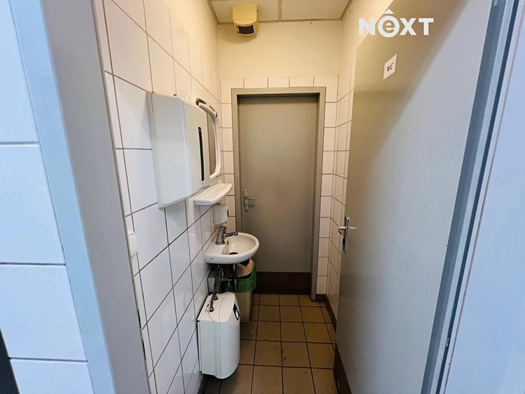 Pronájem obchodního prostoru 150 m² - foto 7