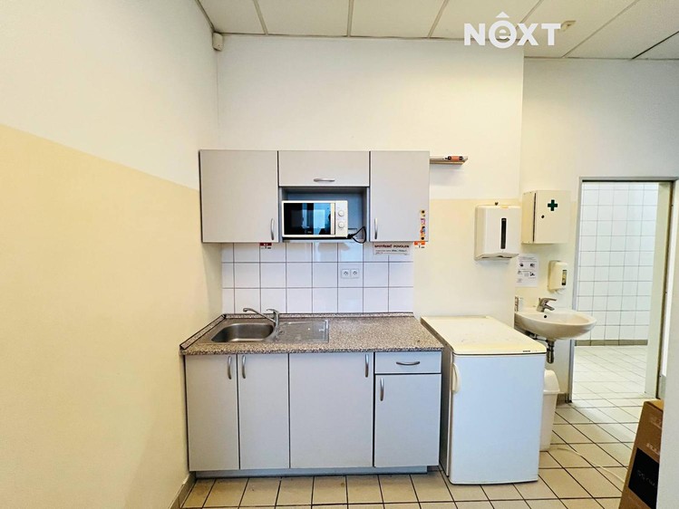 Pronájem obchodního prostoru 150 m² - foto 6