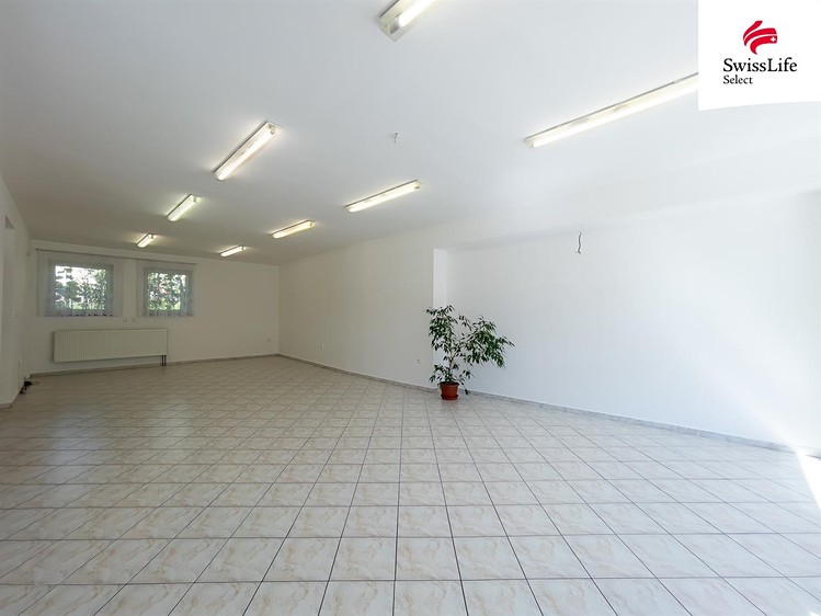 Pronájem obchodního prostoru 120 m² - foto 2