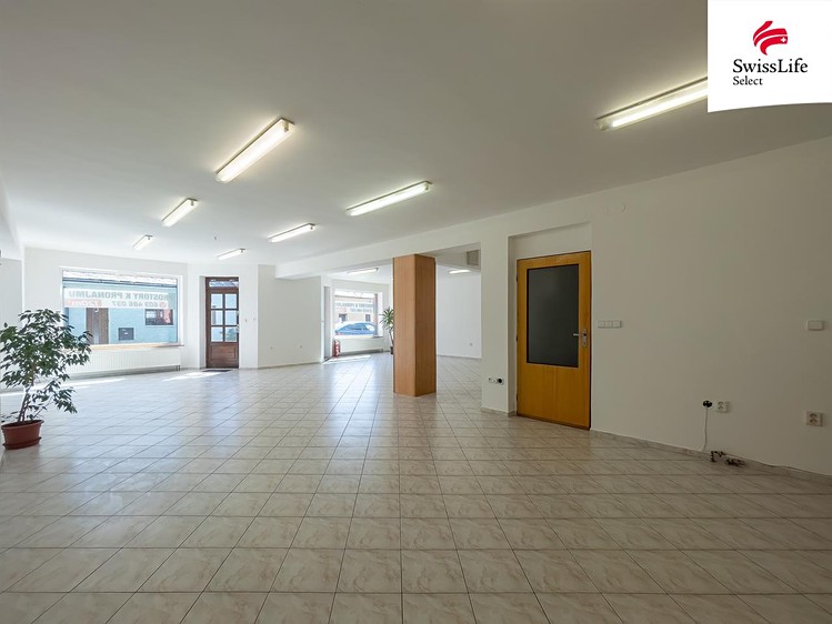 Pronájem obchodního prostoru 120 m² - foto 1