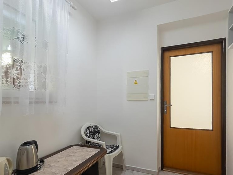 Pronájem obchodního prostoru 120 m² - foto 7